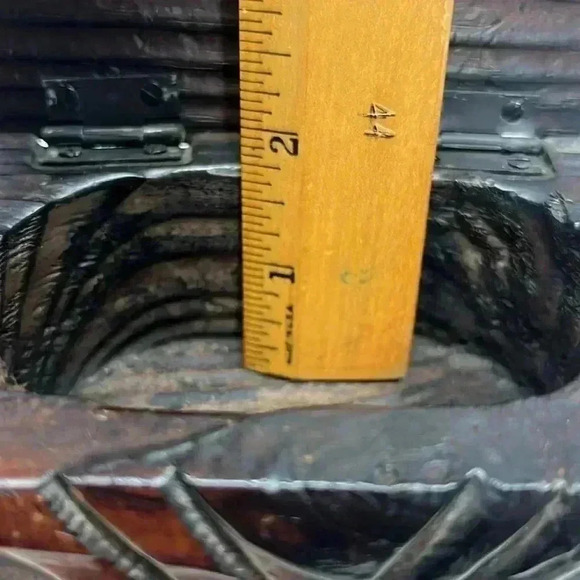 Vintage Lobeco Hand Carved Wooden Box made in Spain - Picture 11 of 11